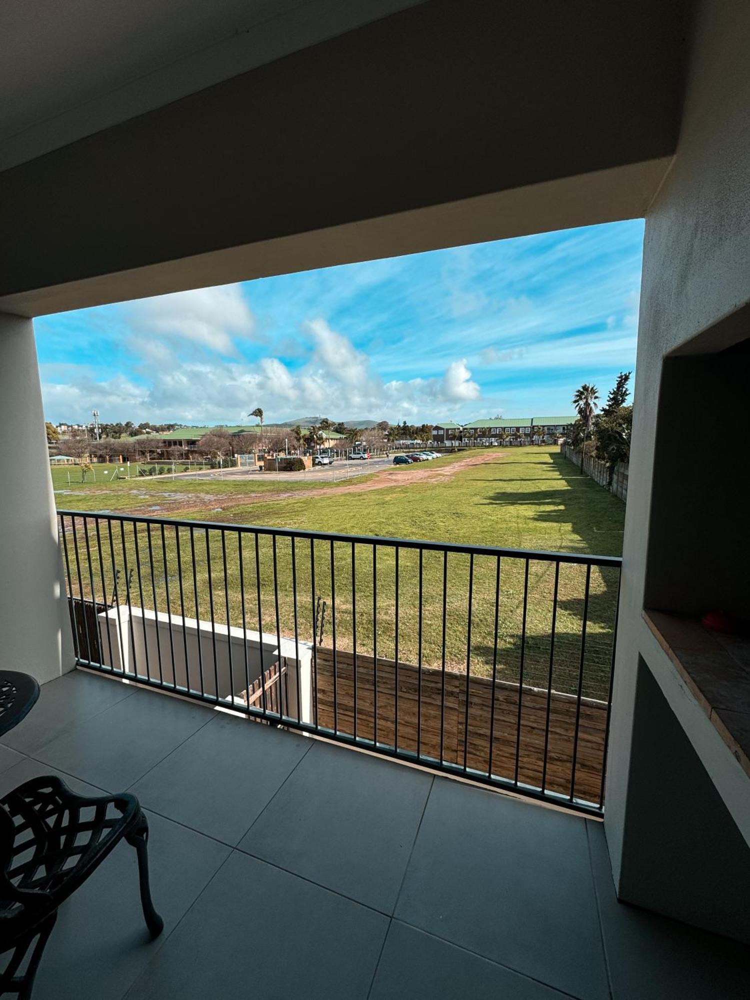 Nemesia Court Apartamento Durbanville Exterior foto
